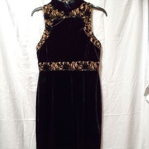 Velvet & Lace Black Bisou Bisou Dress